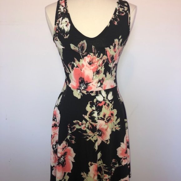 ILAN SUMMER DRESS - Picture 3 of 3